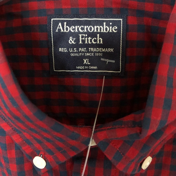 Abercrombie & Fitch Red and Navy Check Shirt NWT - Picture 2 of 8